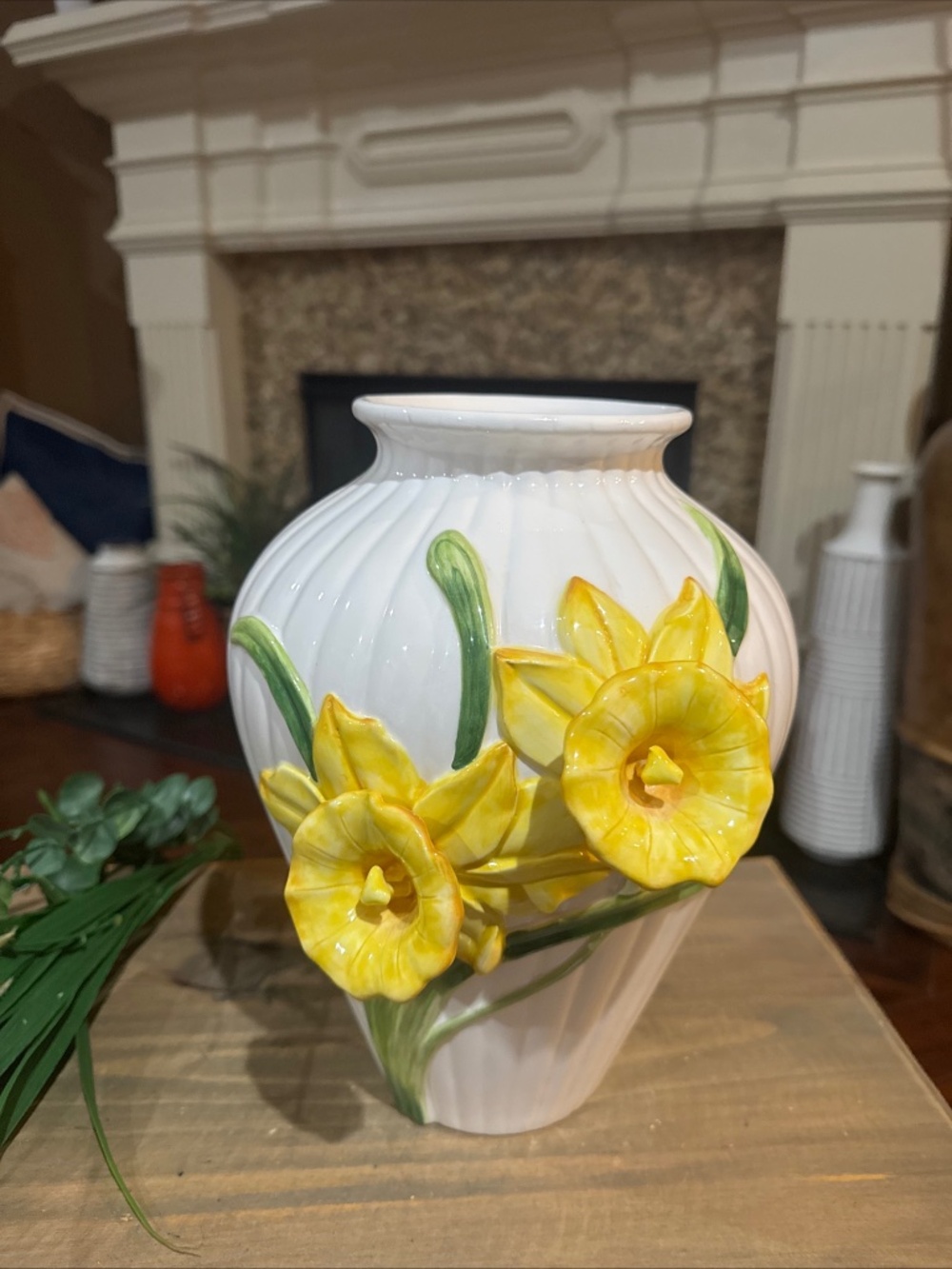 Rare Vintage Fitz & Floyd Daffodil 3D Embossed Flower Large 11" Ceramic Vase